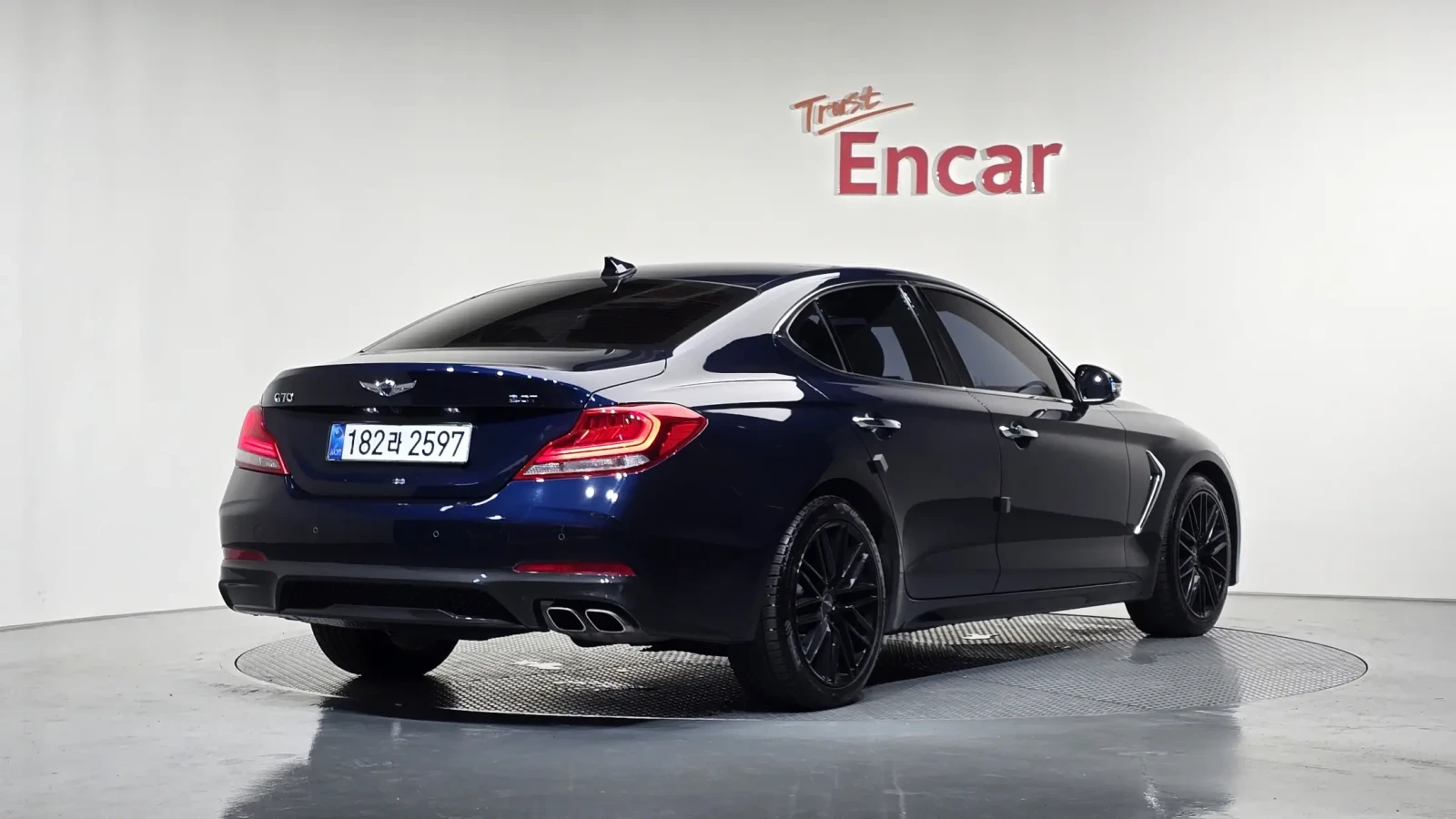 Genesis G70 !!УНИКАТ!! #ПЪЛНО ОБОРУДВАНЕ!, снимка 2 - Автомобили и джипове - 55065907
