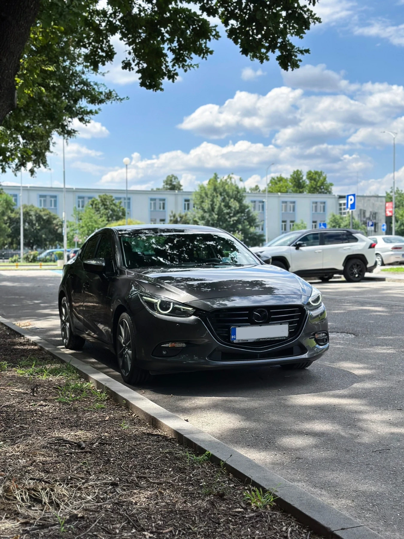 Mazda 3 Facelift 2.0 CarPlay/Android Auto, снимка 16 - Автомобили и джипове - 55144972