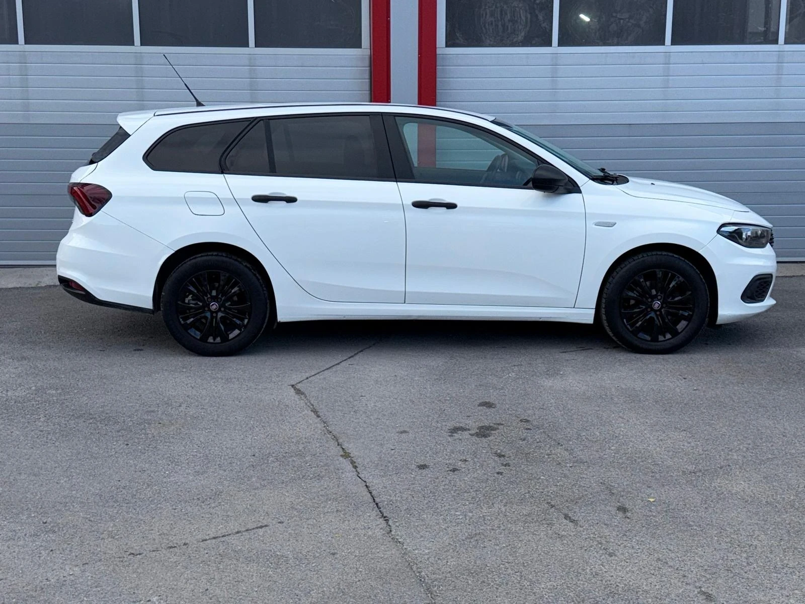 Fiat Tipo 1.3MULTI-JET KLIMATIK EVRO 6D ЛИЗИНГ!!!, снимка 6 - Автомобили и джипове - 55176050