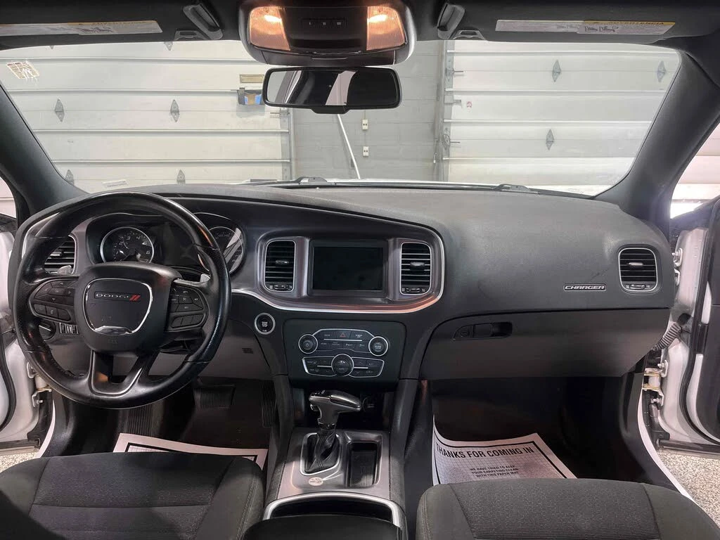 Dodge Charger 5.7 R/T FULL SPECIAL, снимка 10 - Автомобили и джипове - 55185695