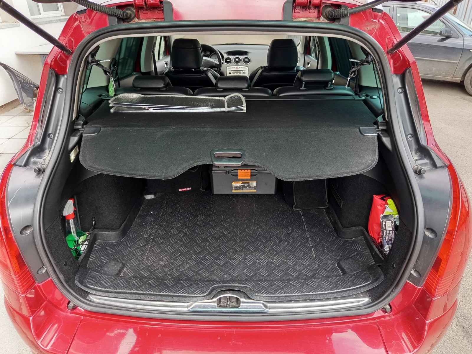 Peugeot 308 2.0, снимка 12 - Автомобили и джипове - 55227757