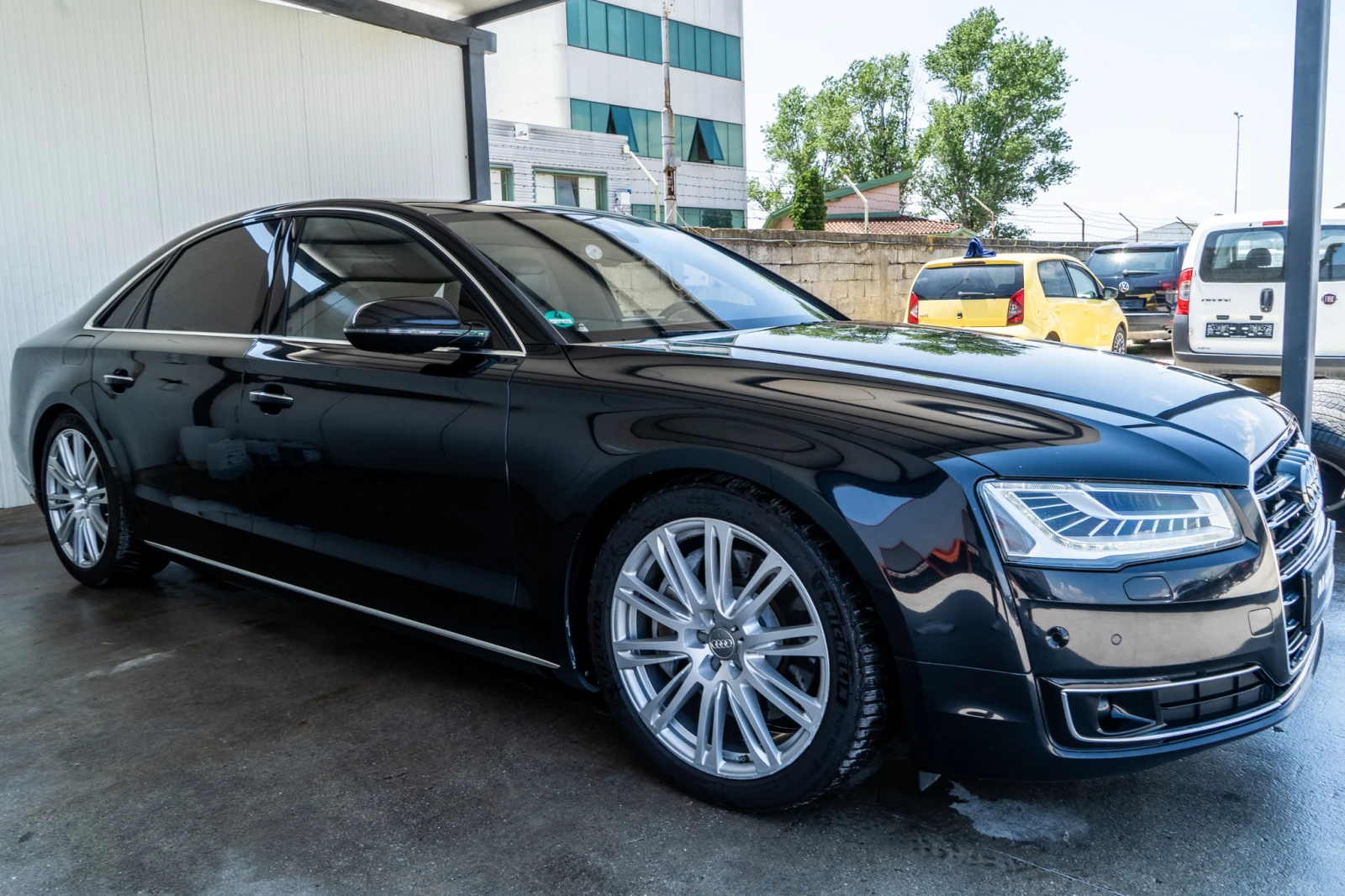 Audi A8 4.0TFSI = QUATTRO = 435HP = FULL MAX = ЛИЗИНГ, снимка 2 - Автомобили и джипове - 55315764