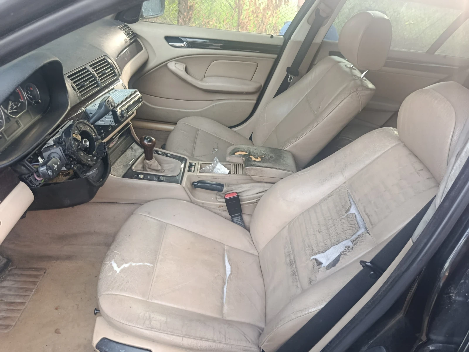 BMW 320, снимка 5 - Автомобили и джипове - 55342368