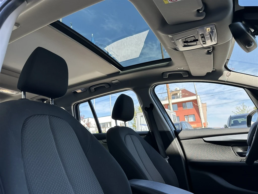 BMW 220 Gran Tourer, снимка 9 - Автомобили и джипове - 55801183