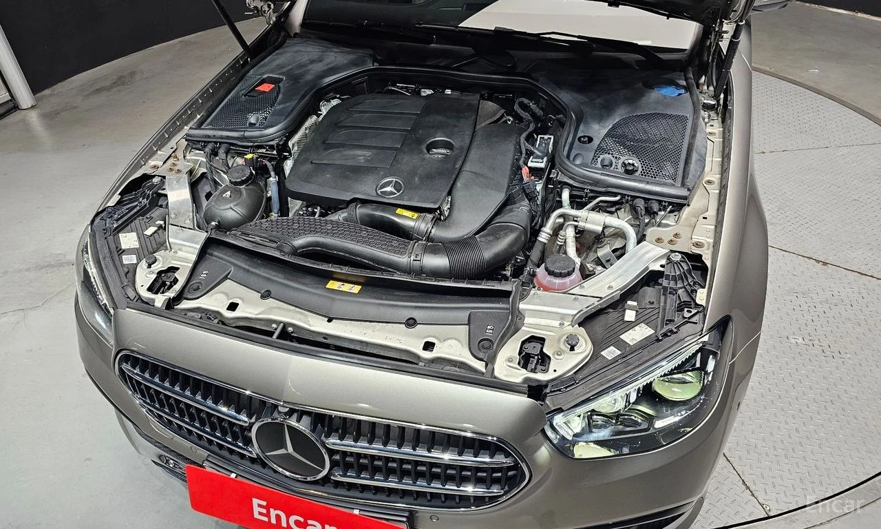 Mercedes-Benz E 350 4MATIC* BURMESTER* ОБДУХВАНЕ* ДИСТРОНИК* ХЕДЪП* 36, снимка 16 - Автомобили и джипове - 55927495