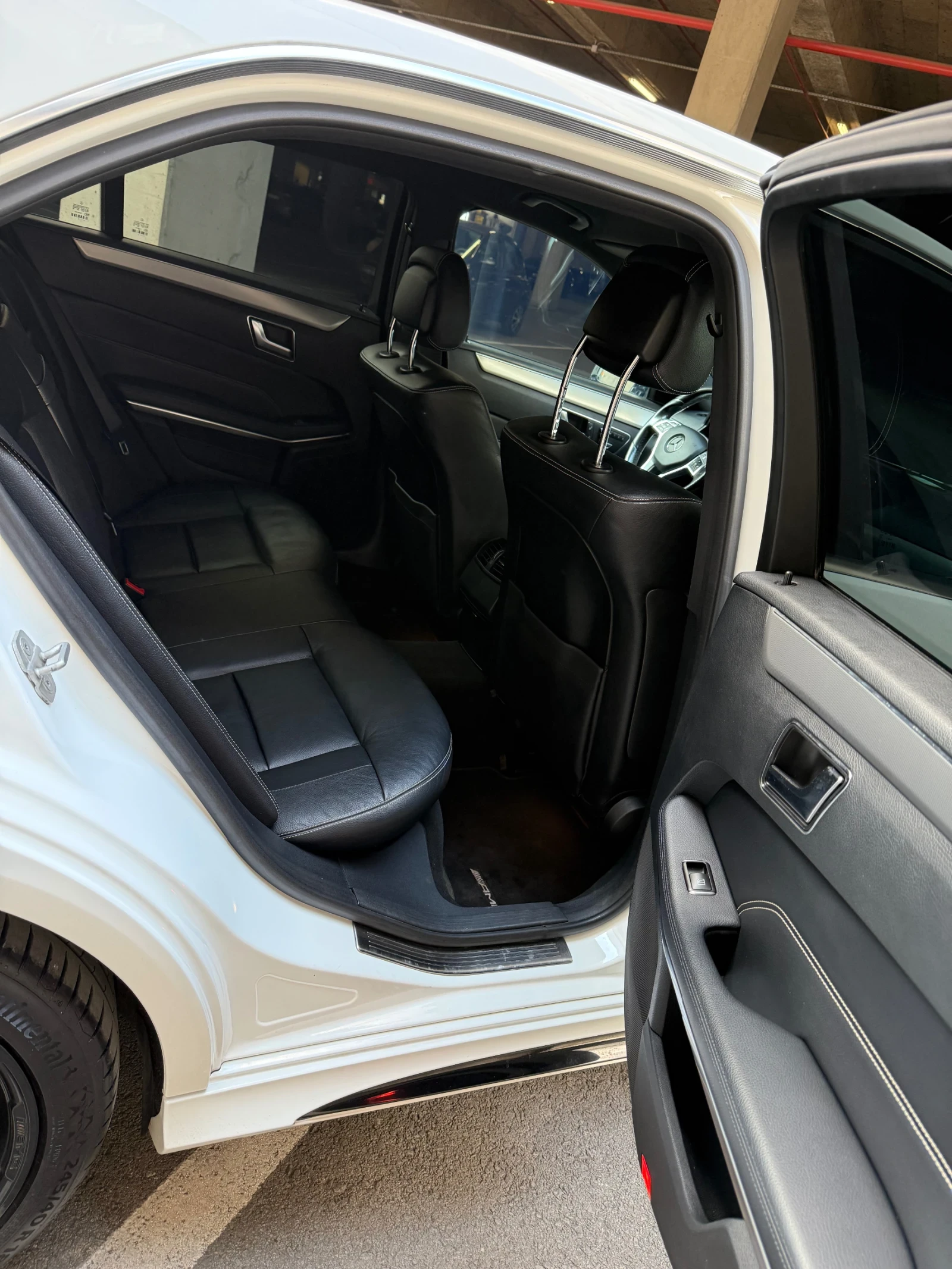 Mercedes-Benz E 350 W212, снимка 11 - Автомобили и джипове - 56099418