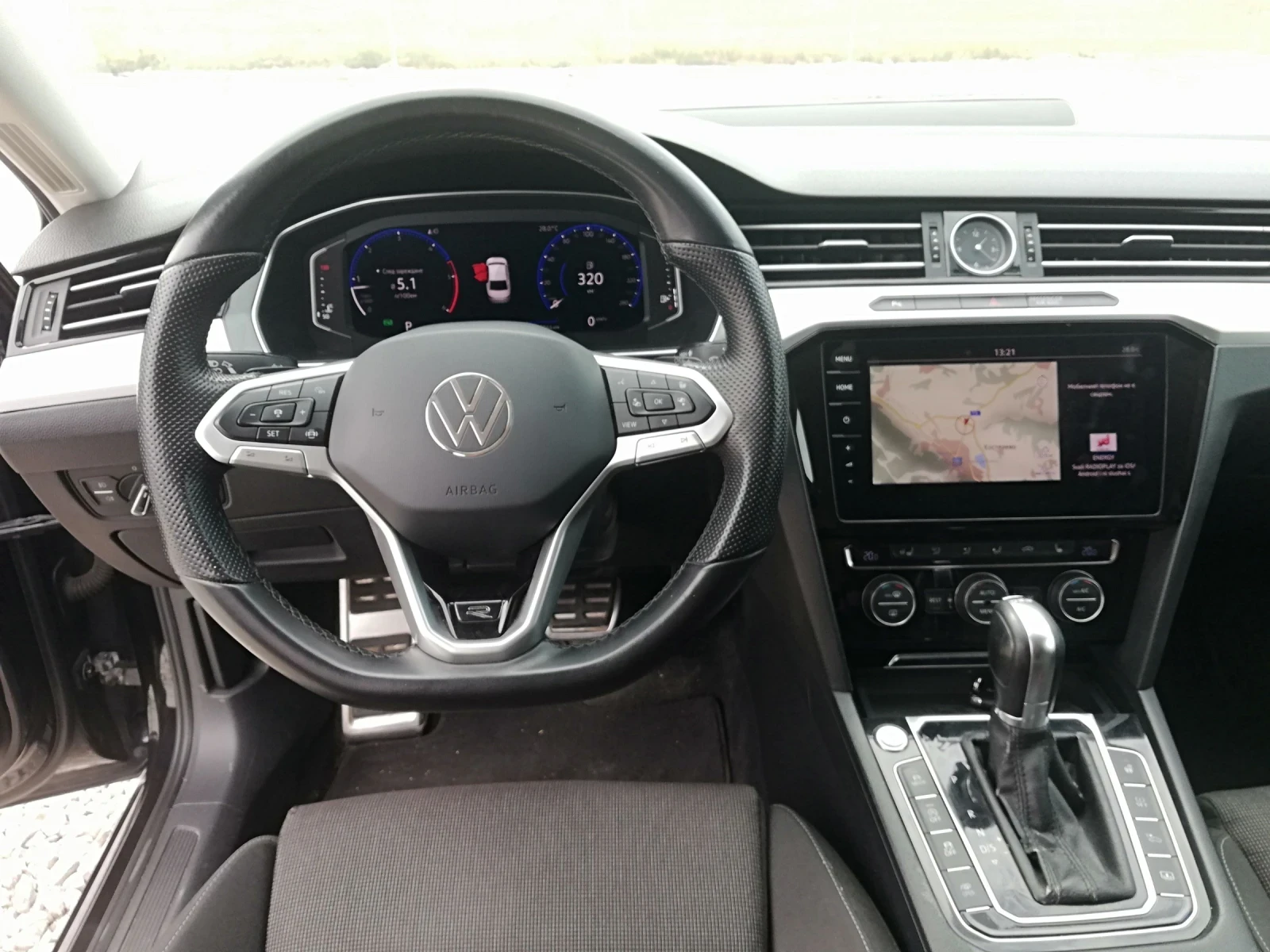 VW Passat 2.0tdi kli navi 150, снимка 13 - Автомобили и джипове - 56209236