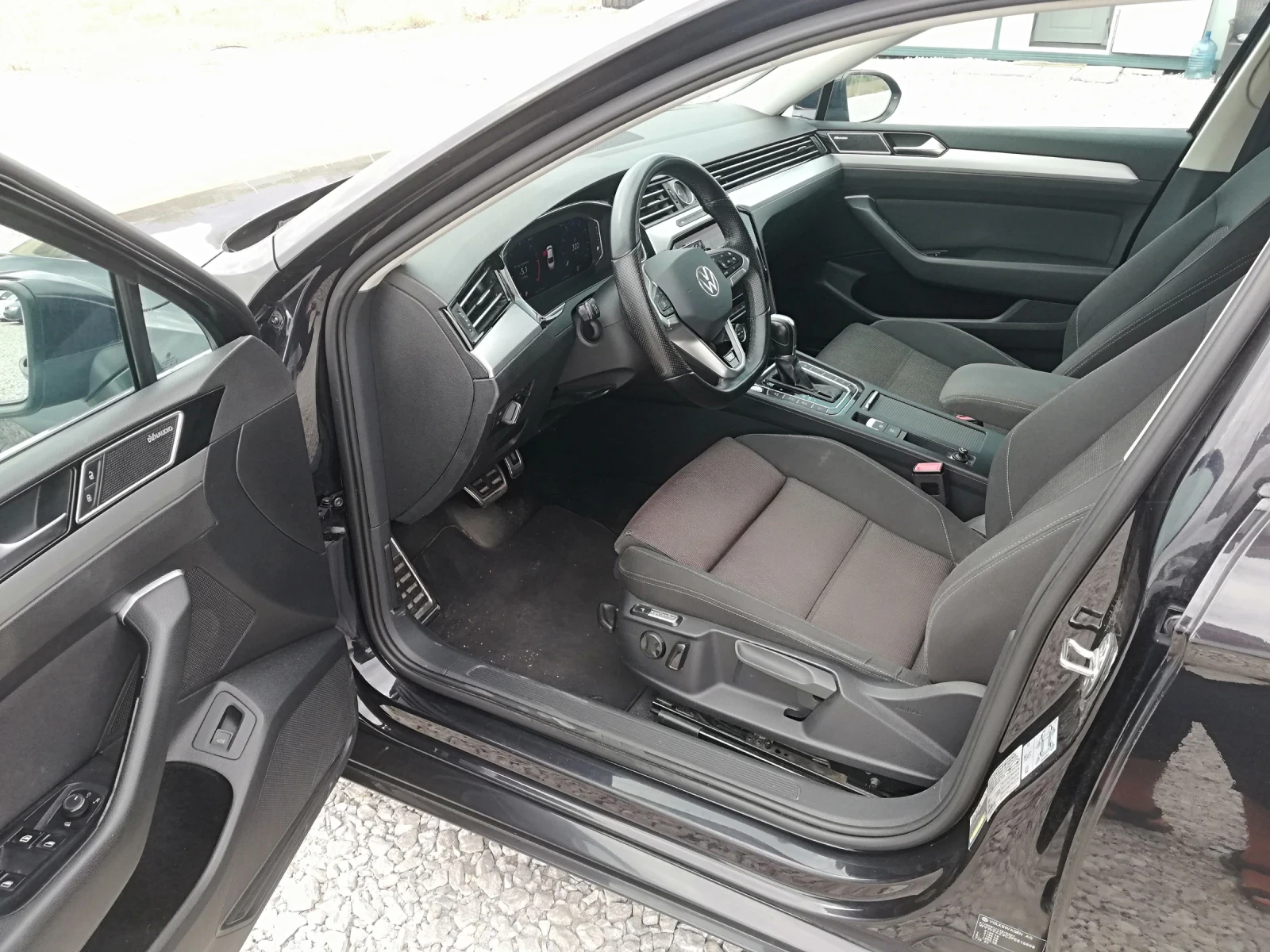 VW Passat 2.0tdi kli navi 150, снимка 9 - Автомобили и джипове - 56209236