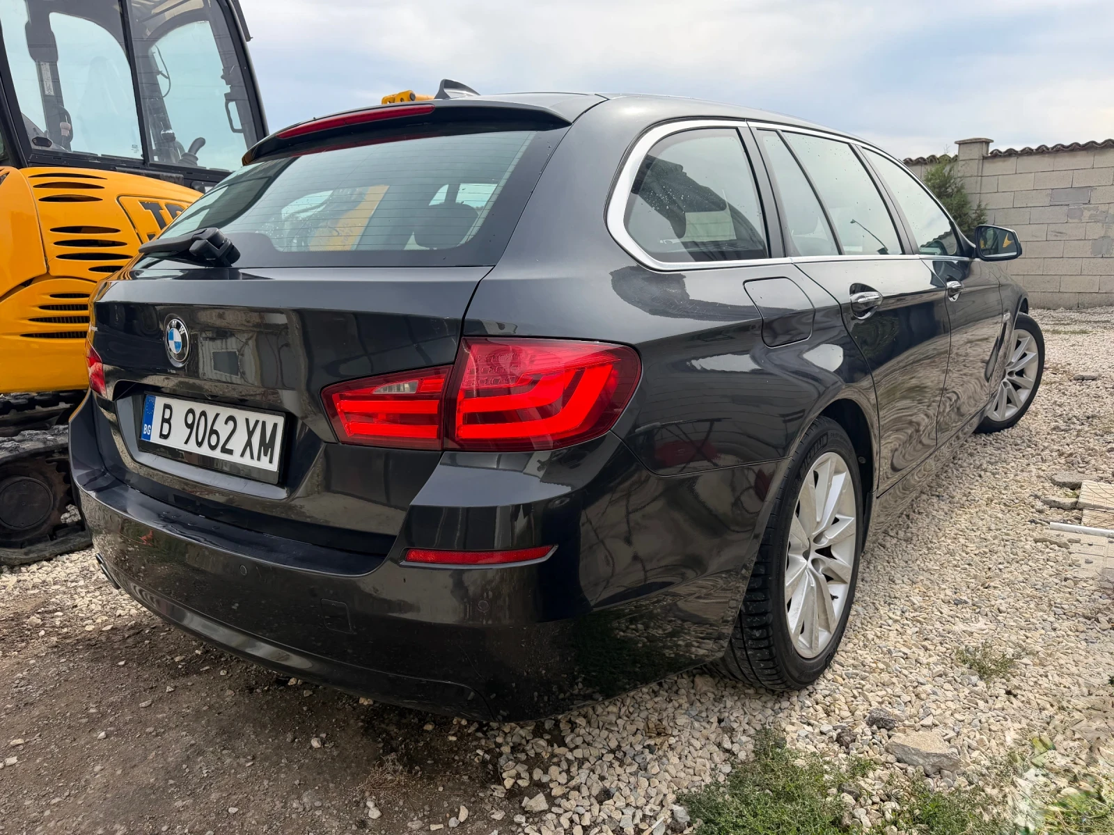 BMW 520, снимка 5 - Автомобили и джипове - 56221508