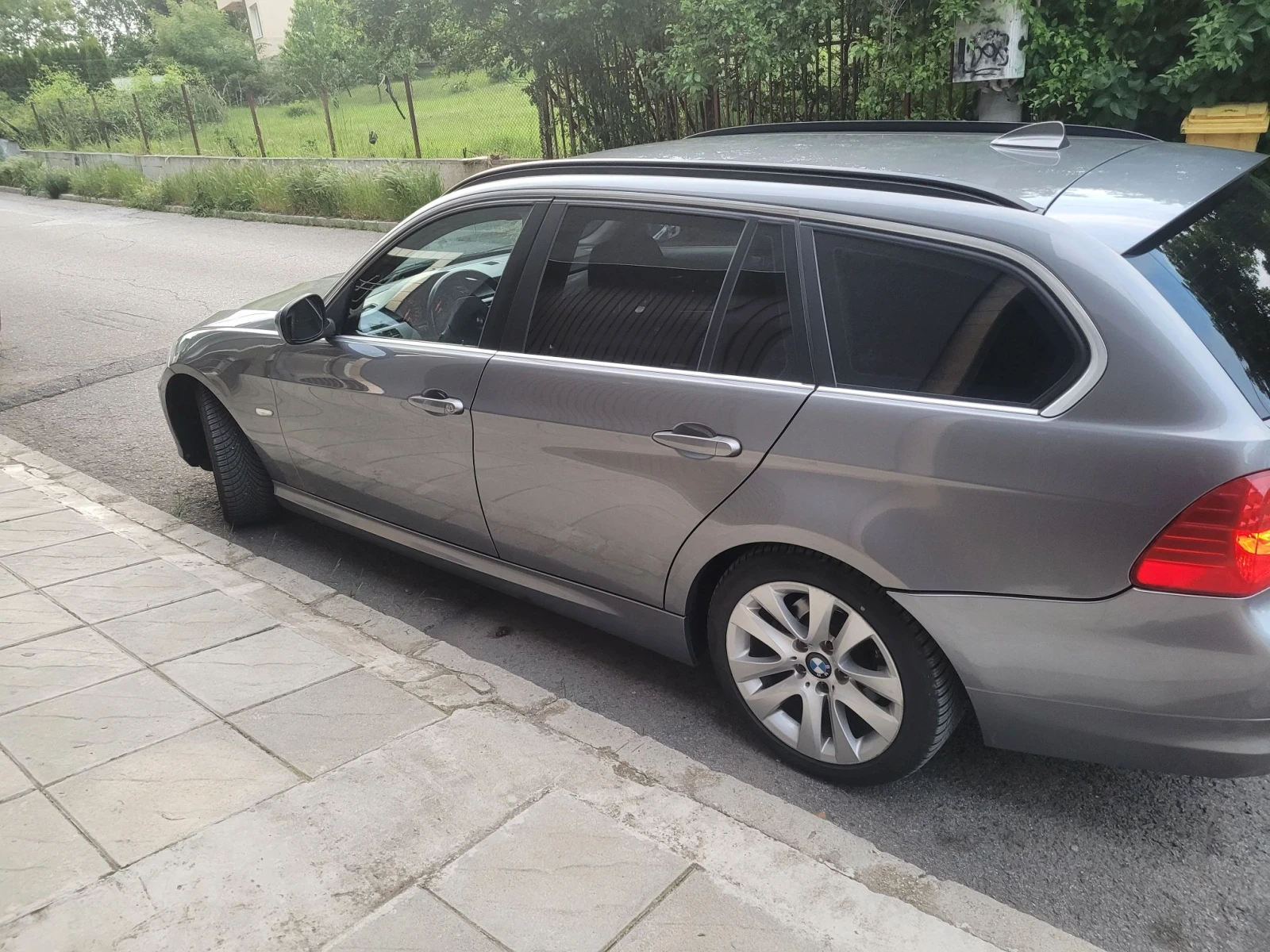 BMW 320 2.0 Xdrive 184 к.с. фейс, снимка 6 - Автомобили и джипове - 56350862