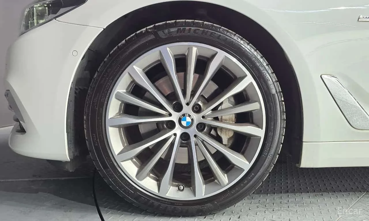 BMW 540 * xDrive Luxury Plus * ������ ���� �� �������� | Mobile.bg � ����������� 5