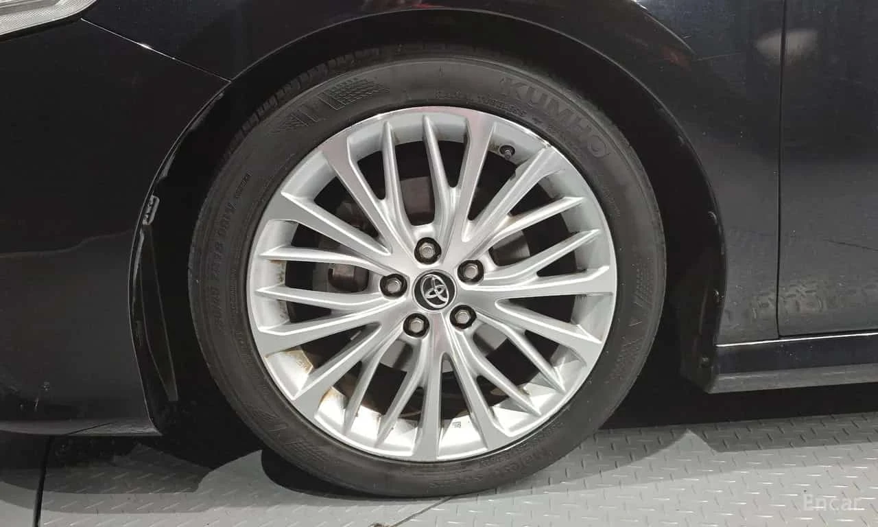 Toyota Camry * 2.5 * , снимка 5 - Автомобили и джипове - 56596852