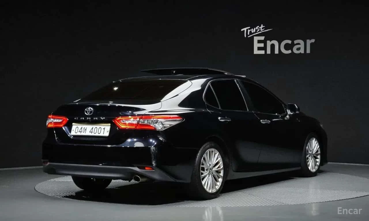 Toyota Camry * 2.5 * , снимка 2 - Автомобили и джипове - 56596852