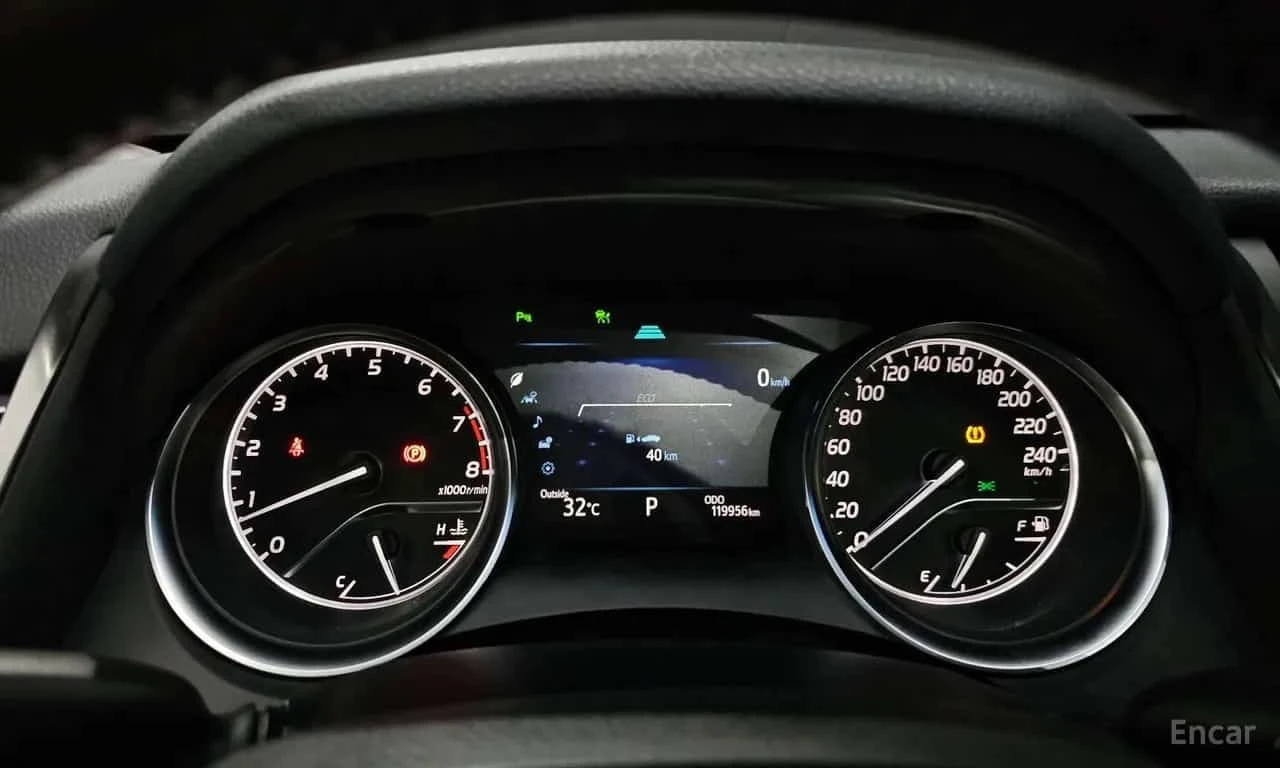 Toyota Camry * 2.5 * , снимка 8 - Автомобили и джипове - 56596852