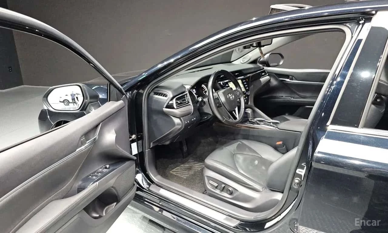 Toyota Camry * 2.5 * , снимка 10 - Автомобили и джипове - 56596852