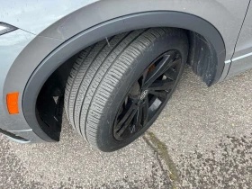 VW Tiguan * Comfortline R Line Black Edition * CARFAX * ПАНО, снимка 7