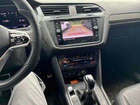 VW Tiguan * Comfortline R Line Black Edition * CARFAX * ПАНО, снимка 9