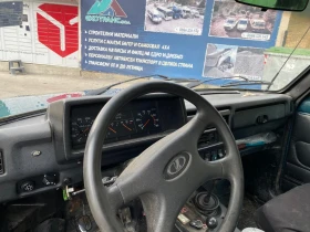 Lada Niva 1.7i GAZ, снимка 8