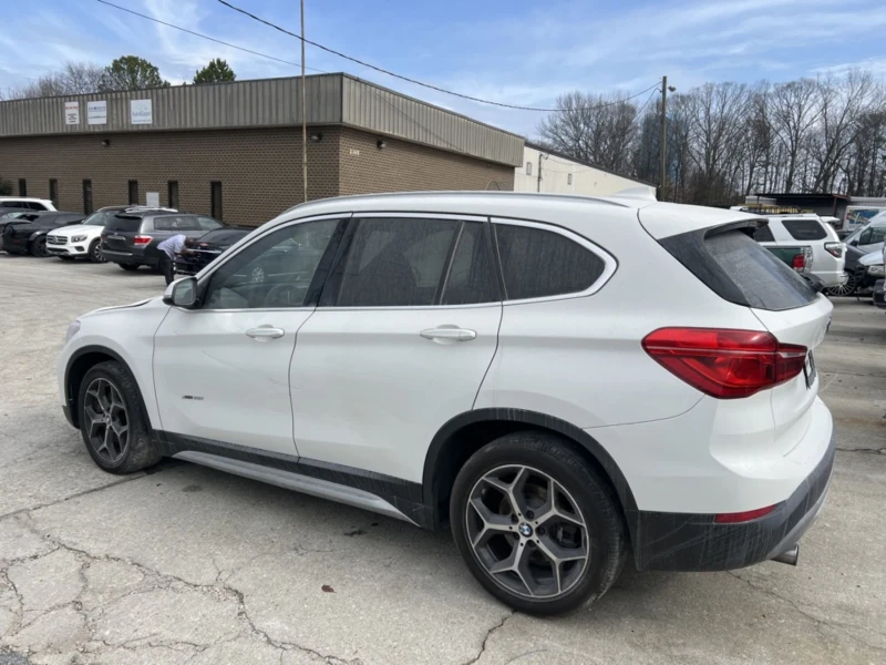 BMW X1 Xdrive, снимка 11 - Автомобили и джипове - 49089408