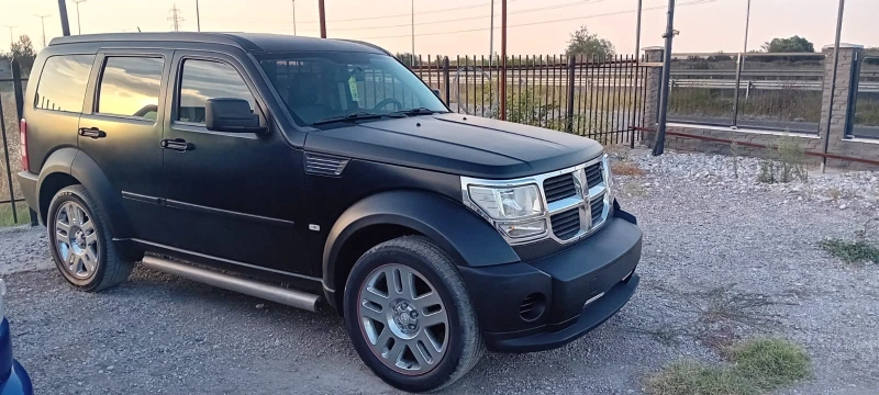 Dodge Nitro 2.8, снимка 3 - Автомобили и джипове - 52642850