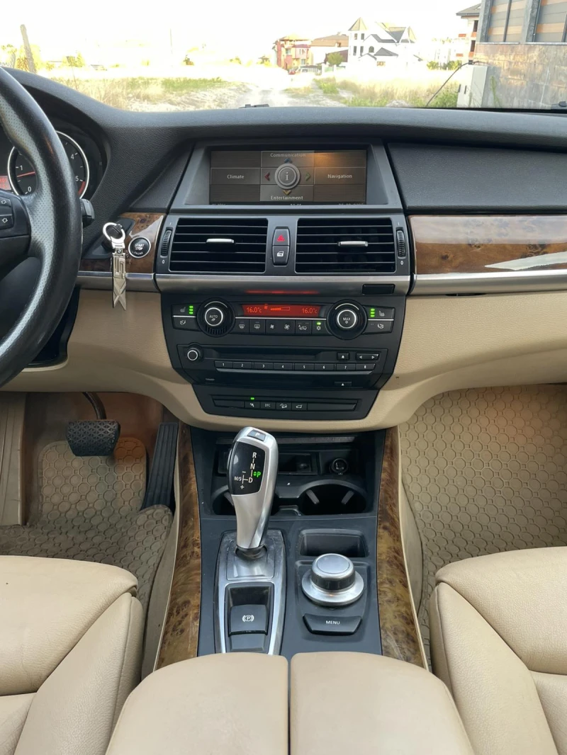 BMW X5 X-DRIVE * M-SPORT * БАРТЕР * ЛИЗИНГ, снимка 10 - Автомобили и джипове - 51629509