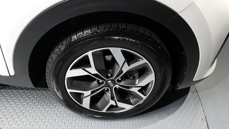 Kia Sportage 2.0 2WD PRESTIGE, снимка 5 - Автомобили и джипове - 52463492