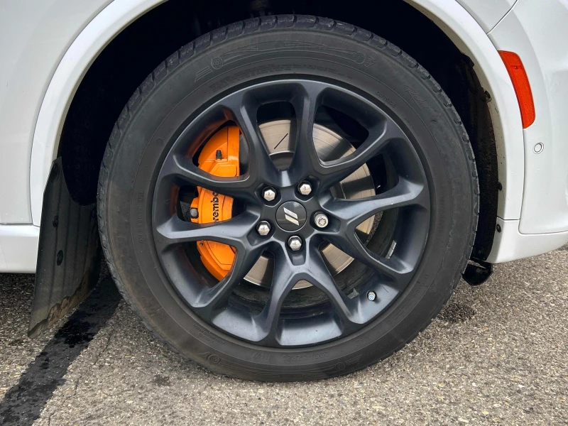 Dodge Durango R/T Hemi * * CARFAX * * АВТО КРЕДИТ * * , снимка 9 - Автомобили и джипове - 52472944