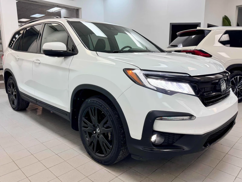 Honda Pilot * Black Edition* AWD* CARFAX* АВТОКРЕДИТ* , снимка 2 - Автомобили и джипове - 52748466