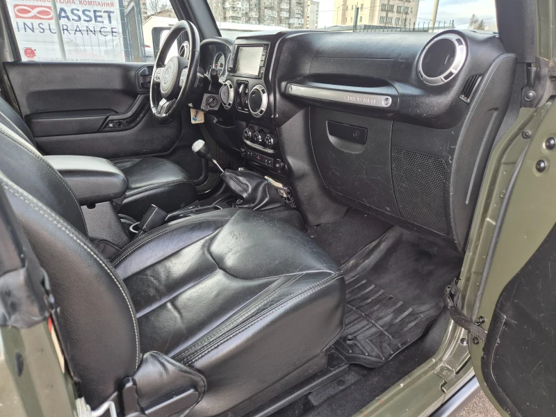 Jeep Wrangler RUBICON Ръчка/Къса база, снимка 14 - Автомобили и джипове - 53095050