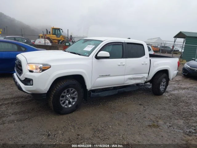 Toyota Tacoma SR5 V6 3.5L, снимка 14 - Автомобили и джипове - 48112471