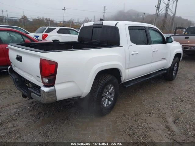 Toyota Tacoma SR5 V6 3.5L, снимка 4 - Автомобили и джипове - 48112471