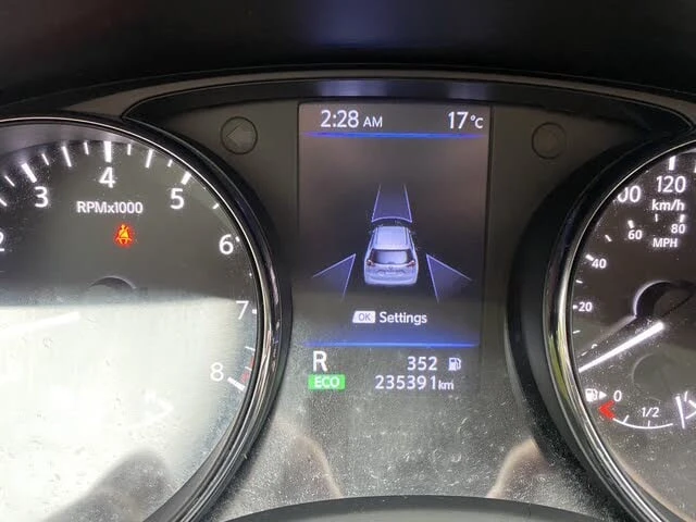 Nissan Rogue *  *    *   *  | Mobile.bg   11