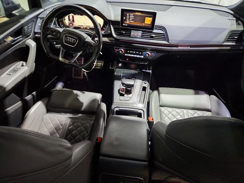 Audi SQ5 3.0L 6 ALL WHEEL DRIVE, снимка 8 - Автомобили и джипове - 53989571