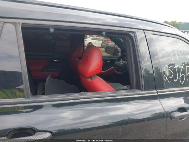 Toyota Highlander XSE* AWD* ПОДГРЕВ* ШИБИДАХ* КАМЕРА* LED* , снимка 16 - Автомобили и джипове - 55462910