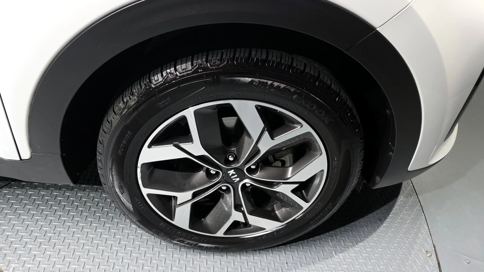 Kia Sportage 2.0 2WD PRESTIGE - изображение 5