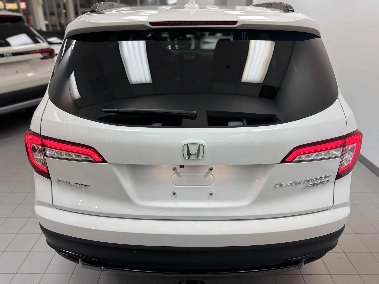 Honda Pilot * Black Edition* AWD* CARFAX* *  | Mobile.bg   5