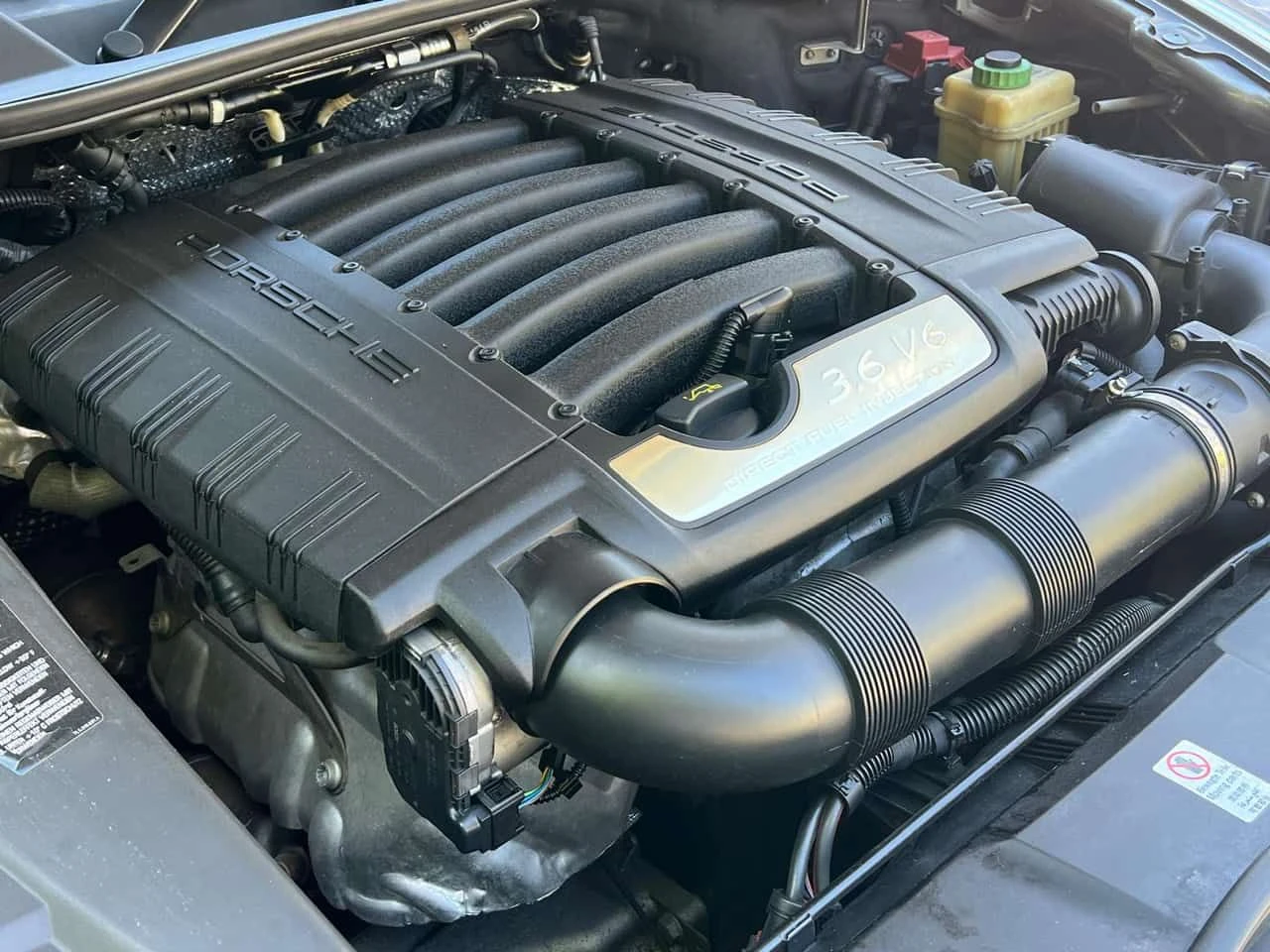 Porsche Cayenne * AWD 4dr * CARFAX * ЦЕНА ДО БГ - изображение 10