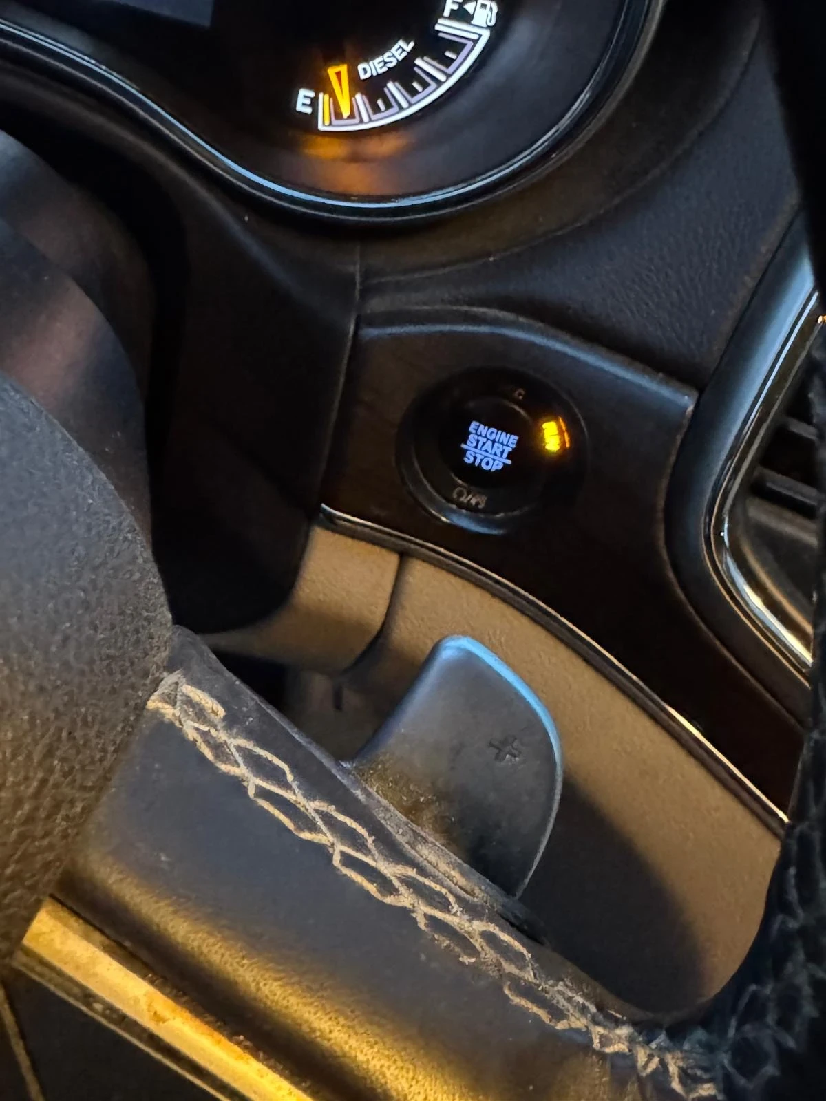 Jeep Grand cherokee OVERLAND * FACELIFT* ПОДГРЕВ* ОБДУХВАНЕ, снимка 5 - Автомобили и джипове - 53713134