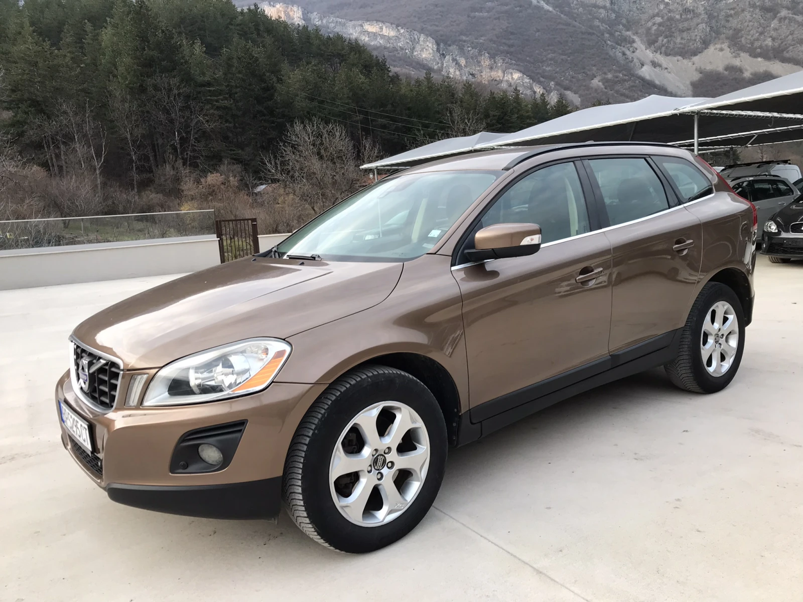 Volvo XC60 2, 4D, 163k.Внос от ИТАЛИЯ, снимка 9 - Автомобили и джипове - 53921296