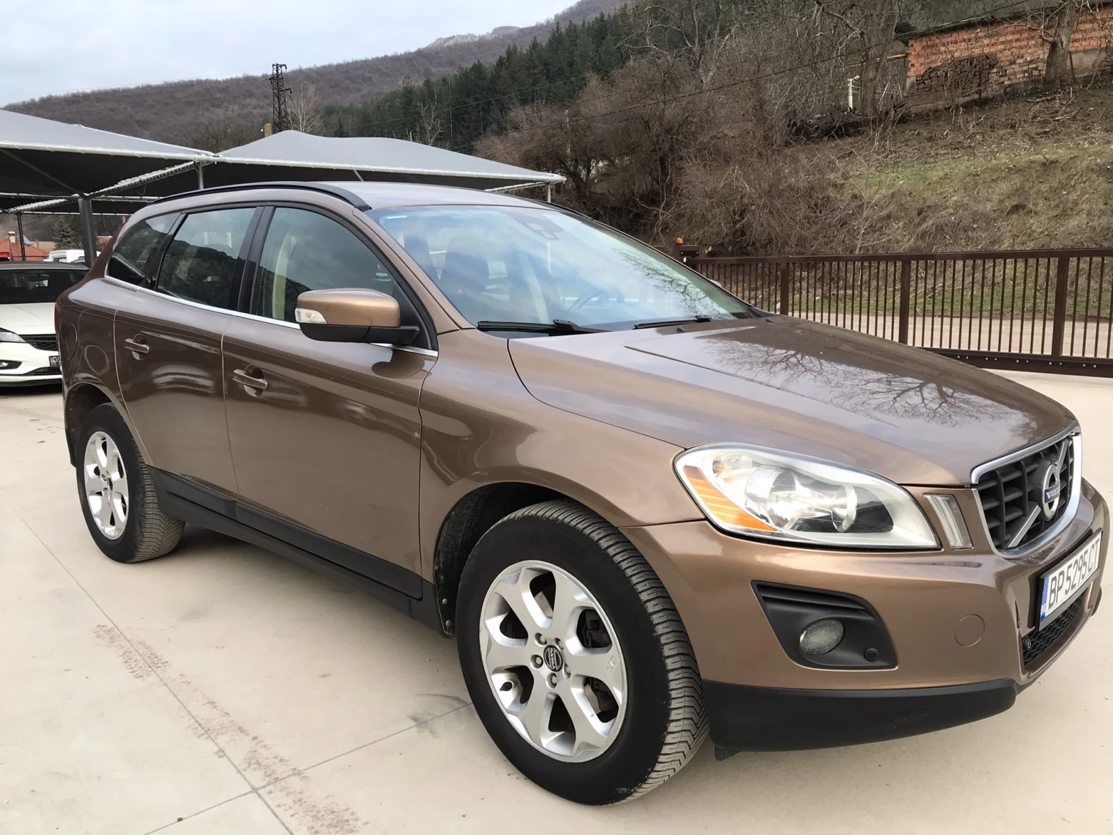 Volvo XC60 2, 4D, 163k.Внос от ИТАЛИЯ, снимка 3 - Автомобили и джипове - 53921296