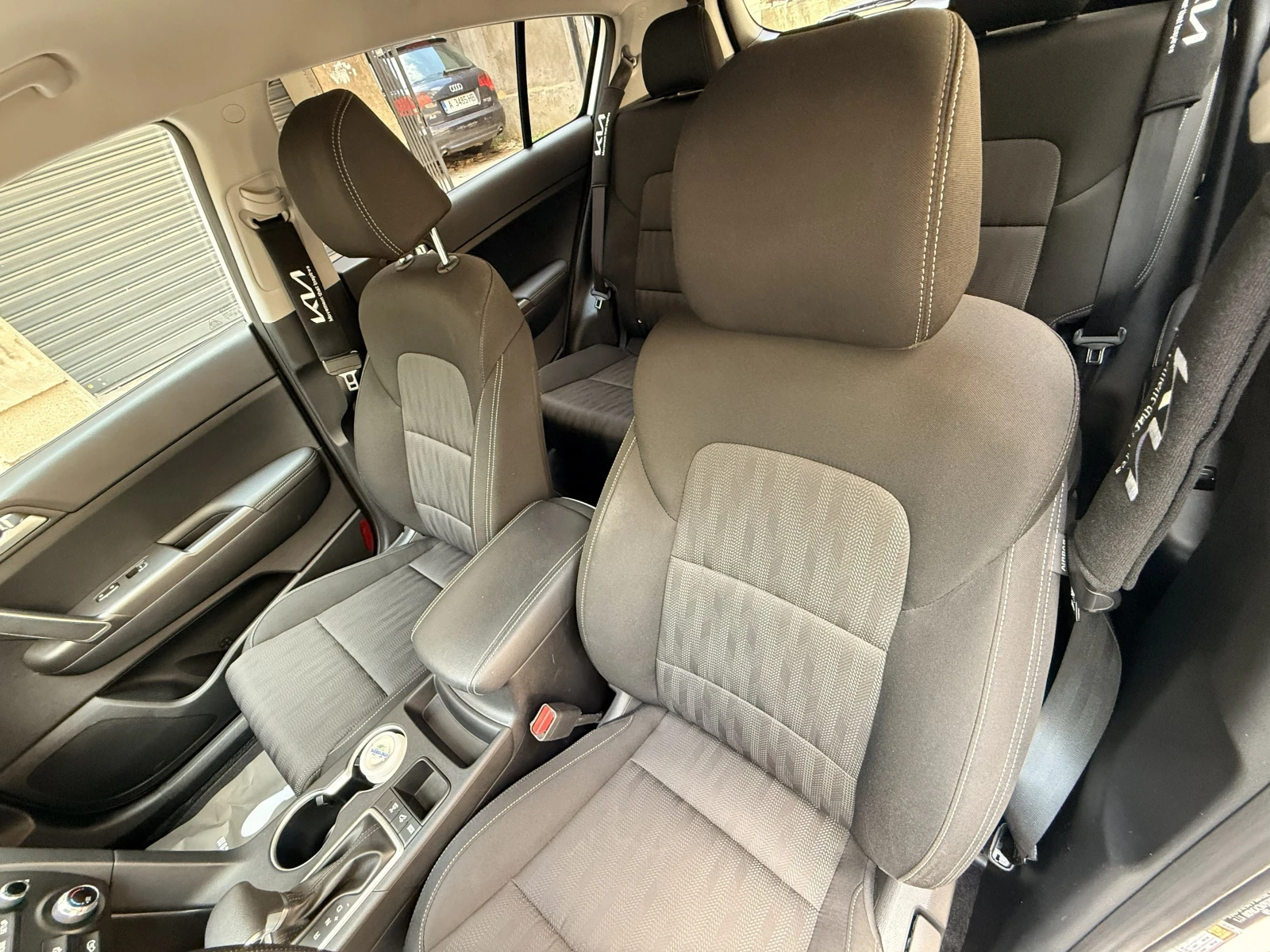 Kia Sportage LX AWD, снимка 9 - Автомобили и джипове - 55036135
