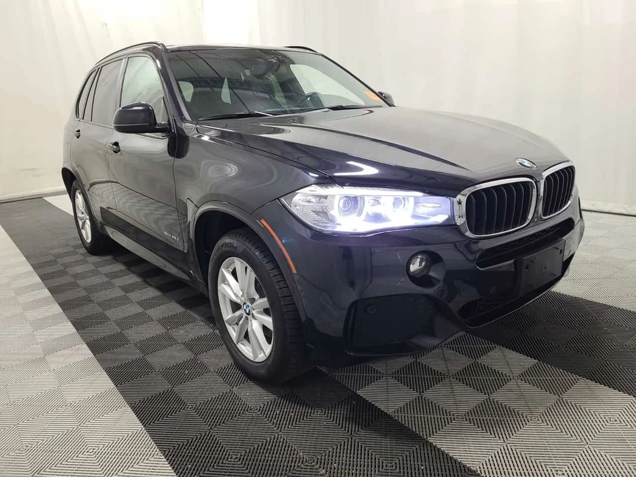 BMW X5 * XDRIVE35D  | HEAD-UP | 360 | PANO , снимка 2 - Автомобили и джипове - 55052246