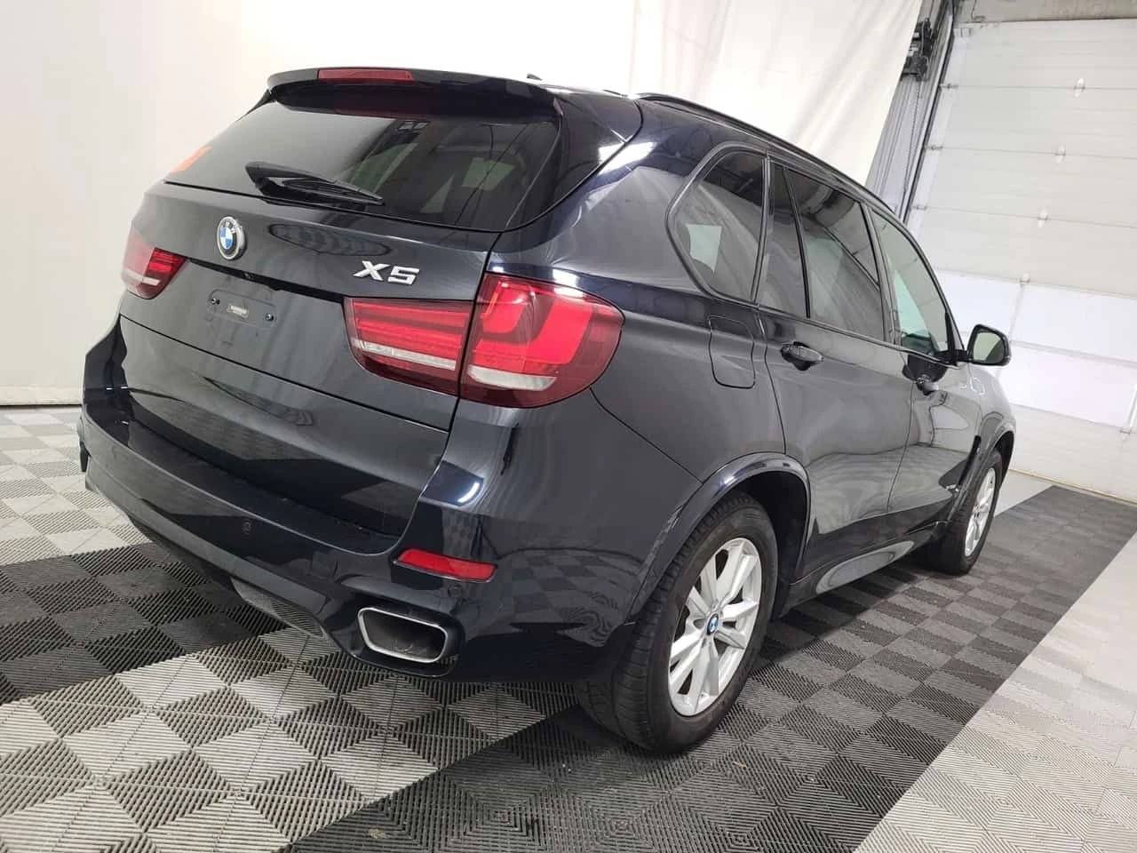 BMW X5 * XDRIVE35D  | HEAD-UP | 360 | PANO , снимка 3 - Автомобили и джипове - 55052246