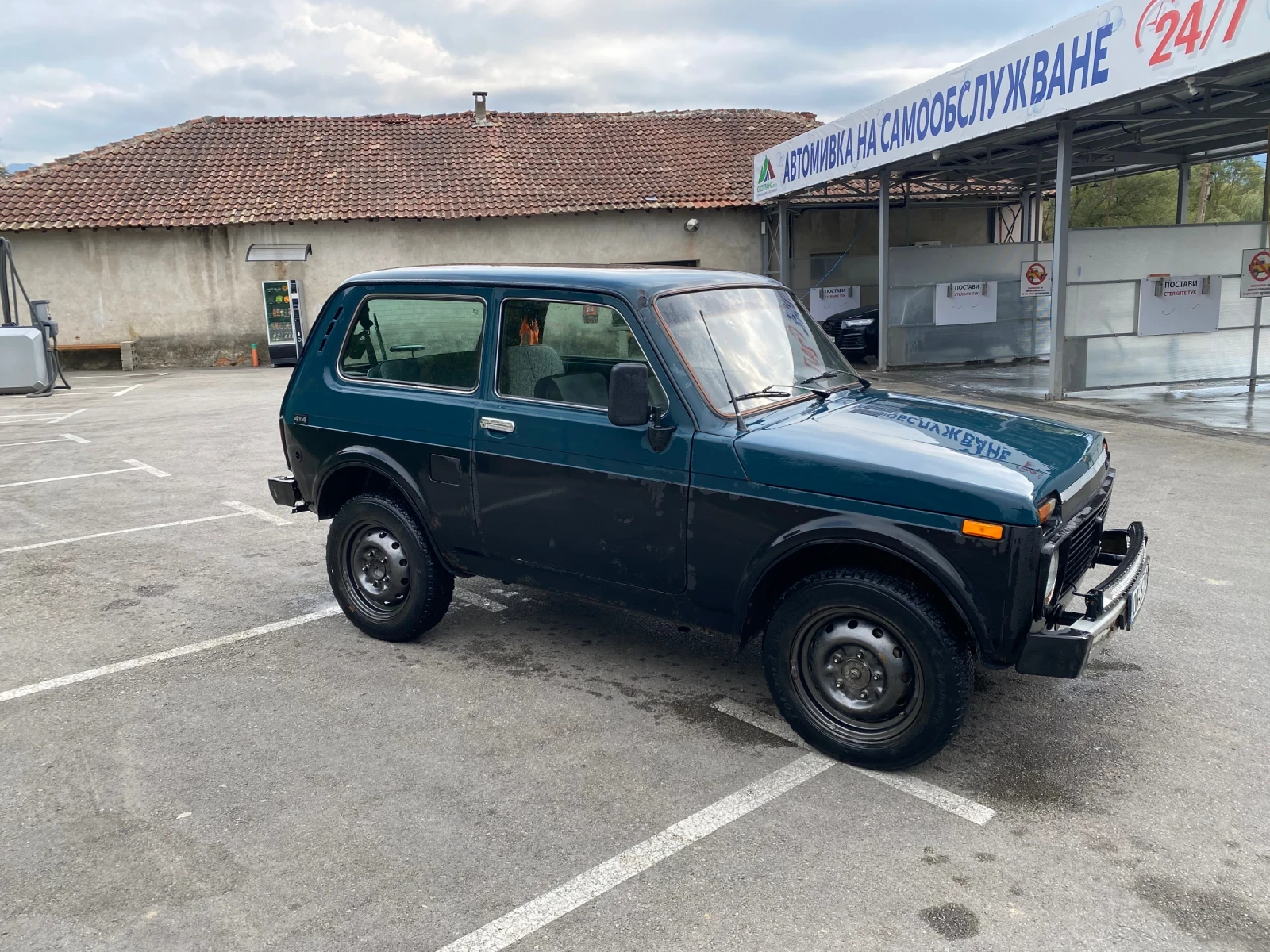 Lada Niva 1.7i GAZ, снимка 4 - Автомобили и джипове - 56042014