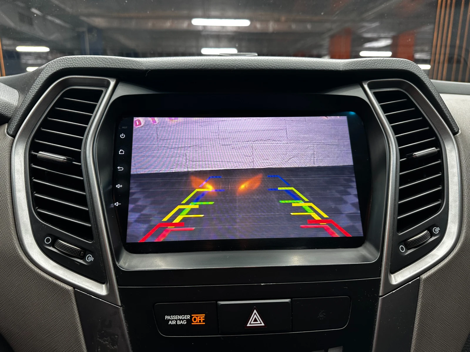 Hyundai Santa fe 2.4i 193 к.с./Автомат/4х4/Блокаж/137000км!, снимка 15 - Автомобили и джипове - 56231149
