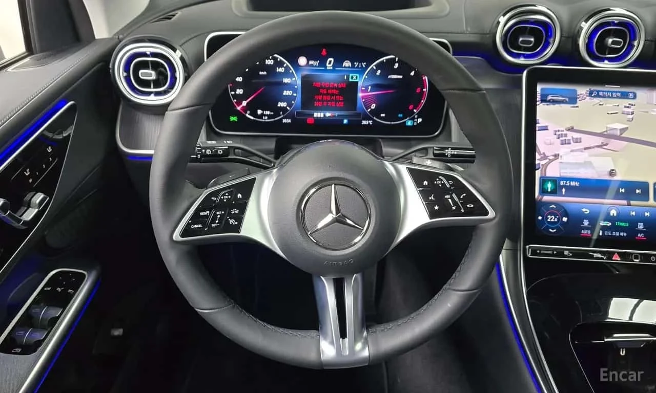 Mercedes-Benz GLC 220 d * 4MATIC * 360 * ОБДУХВАНЕ * ПАНОРАМА * , снимка 12 - Автомобили и джипове - 56295381