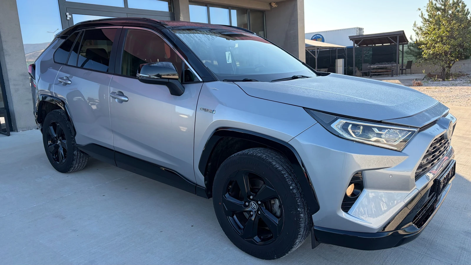 Toyota Rav4 2.5 Hybrid , снимка 3 - Автомобили и джипове - 56321976