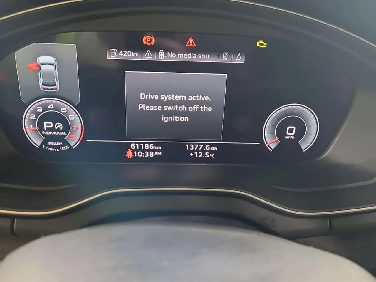 Audi Q5, снимка 9 - Автомобили и джипове - 56707783