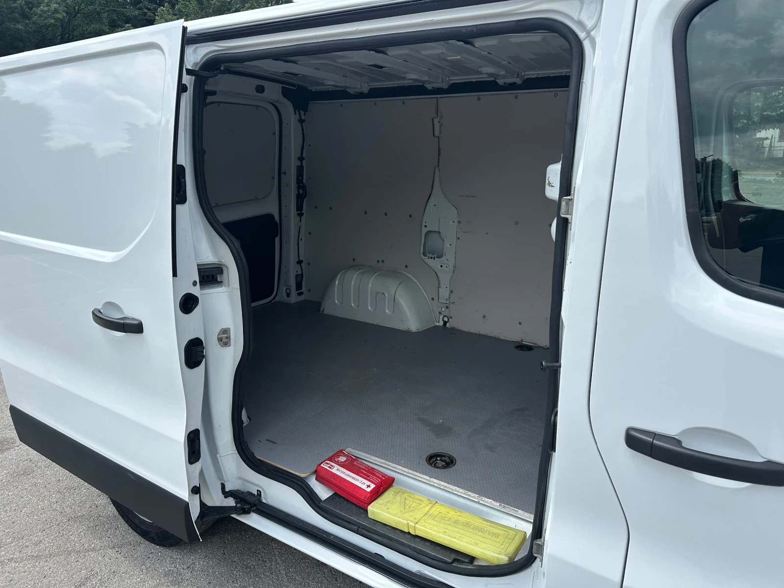 Opel Vivaro 1.6 CDTI L1H1 - изображение 6
