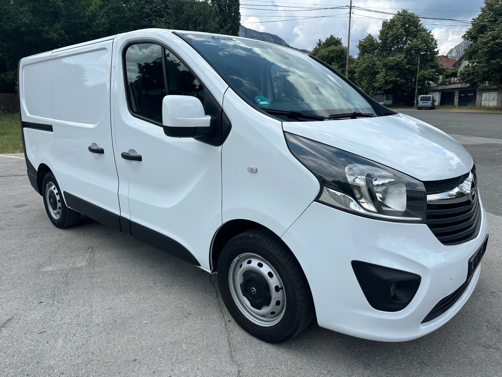Opel Vivaro 1.6 CDTI L1H1 - изображение 9
